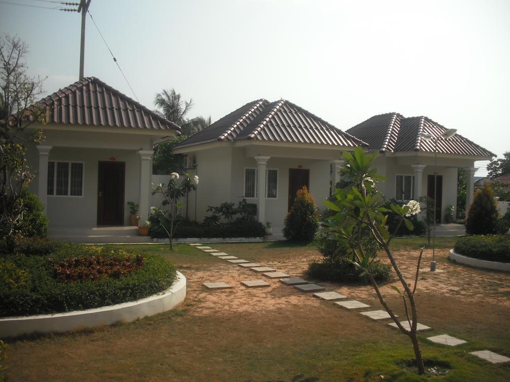 Chnerikray Guesthouse Krŏng Kaôh Kŏng Habitación foto